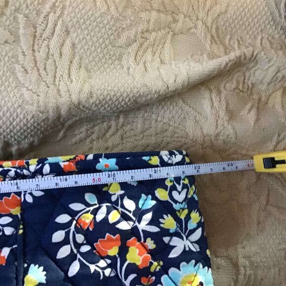 Vera Bradley Navy Small Floral Design Large Tote - Picture 6 of 9